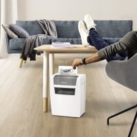 Leitz Aktenvernichter IQ Home P-4 Papier, Heftklammern,...