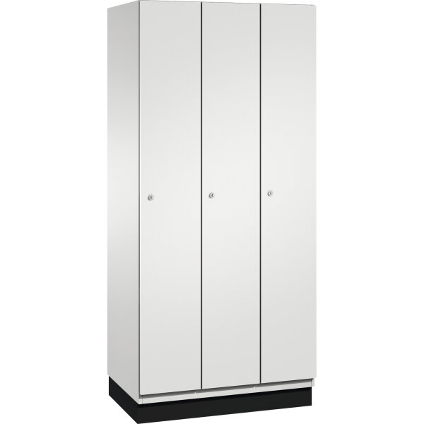 C+P Kleiderspind Cambio 900 x 1.950 x 525 mm (B x H x T) 3 Abteile Stahl, lackiert Farbe der Front: lichtgrau Farbe des Korpus: lichtgrau